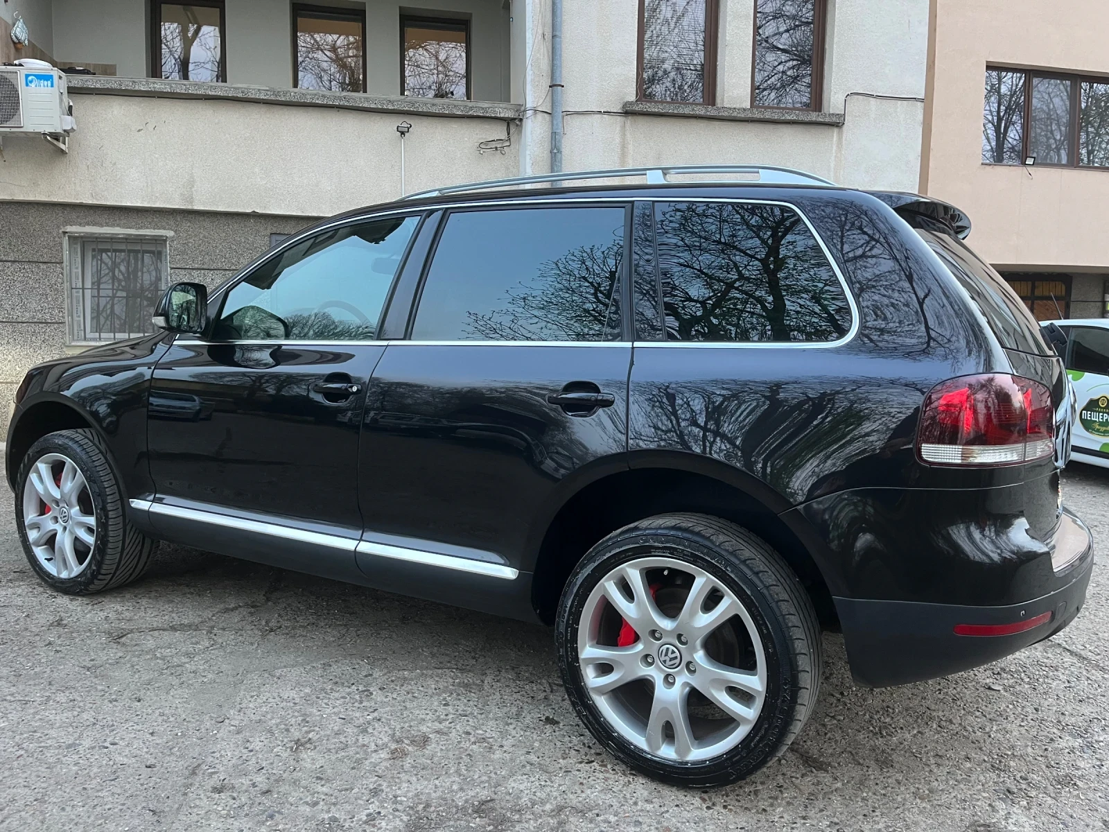 VW Touareg R line , снимка 5 - Автомобили и джипове - 53620742