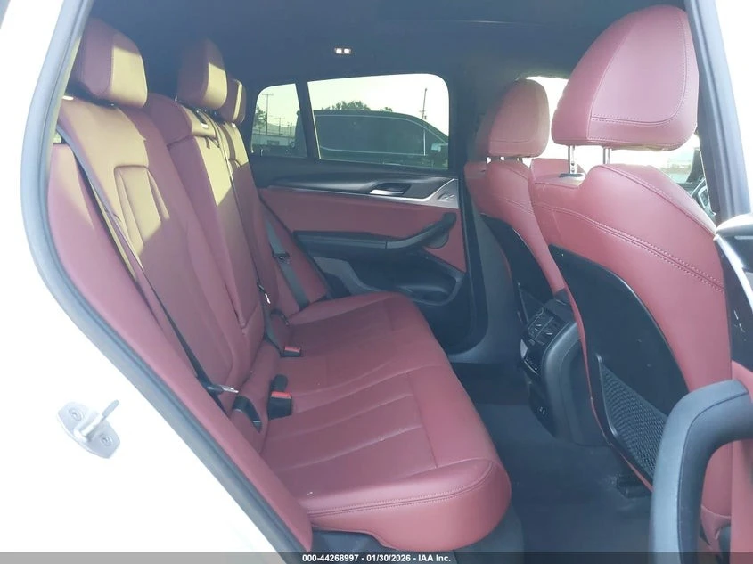 BMW X4 xDrive30i С РЕГИСТРАЦИЯ & АВТО КРЕДИТ, снимка 15 - Автомобили и джипове - 53880016