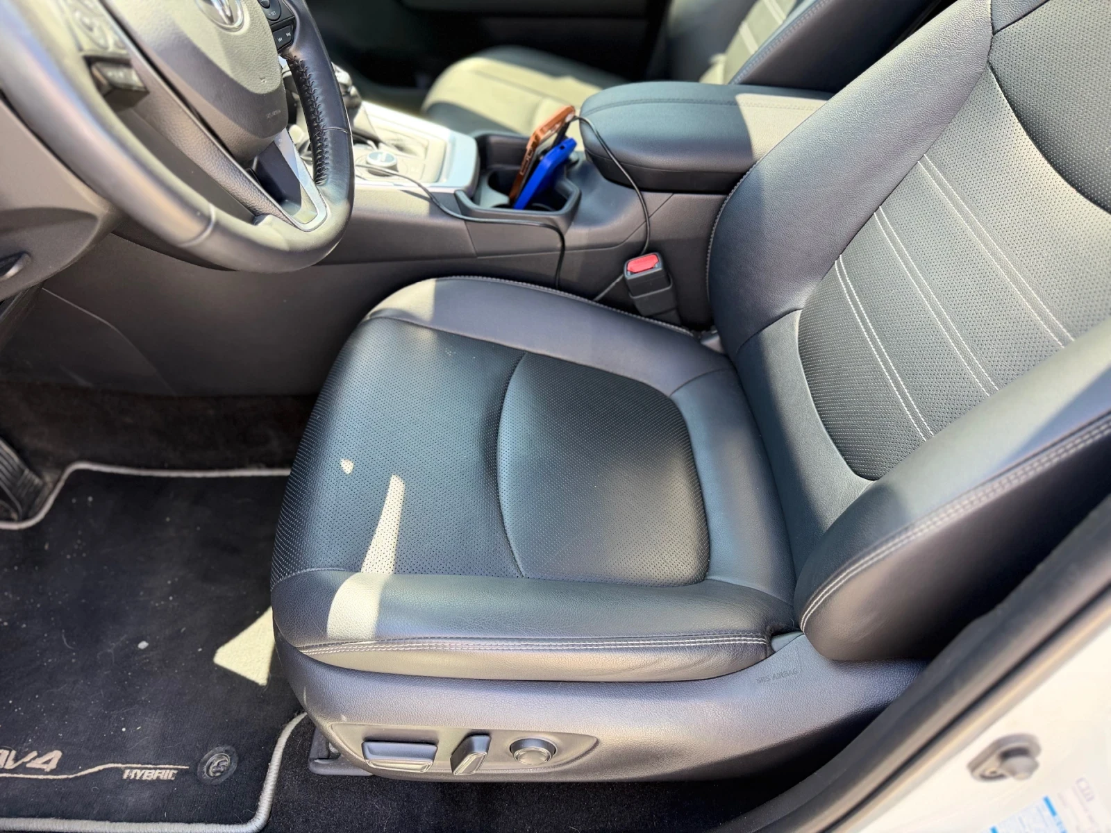 Toyota Rav4, снимка 7 - Автомобили и джипове - 54709552