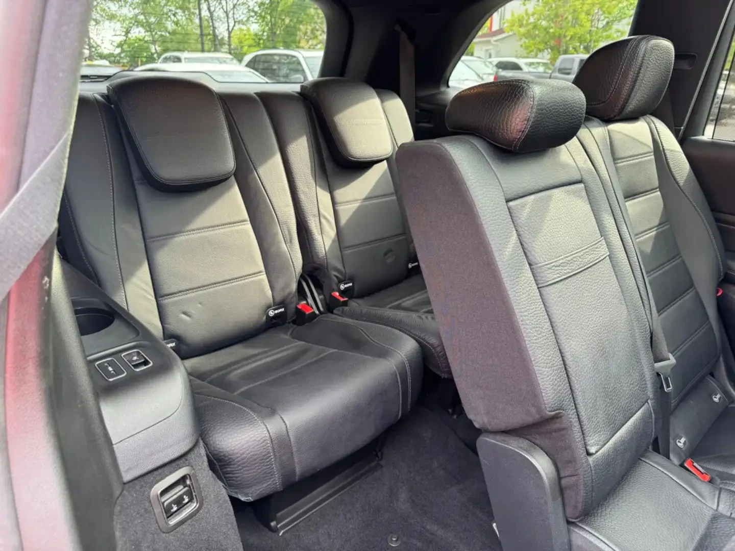 Mercedes-Benz GLS580 4MATIC* AMG NIGHT PACKAGE* КРАЙНА ЦЕНА* , снимка 13 - Автомобили и джипове - 54932759