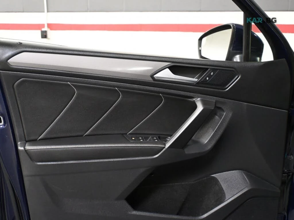 VW Tiguan * Comfortline * AWD* Автокредит (Цена до България), снимка 11 - Автомобили и джипове - 55133843