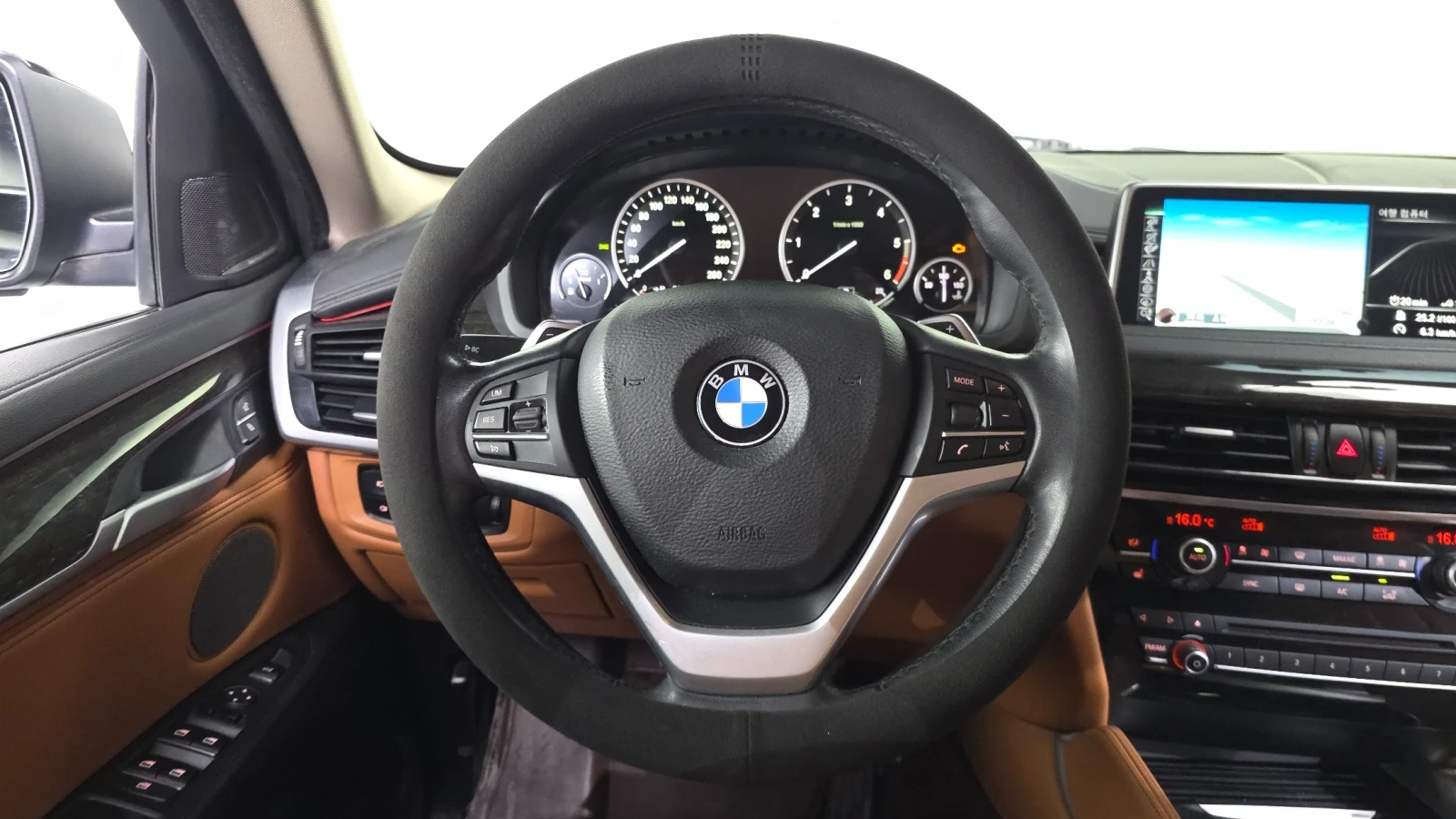 BMW X6 xDrive 30d | HUD | 360  камера | Панорама, снимка 13 - Автомобили и джипове - 55803654