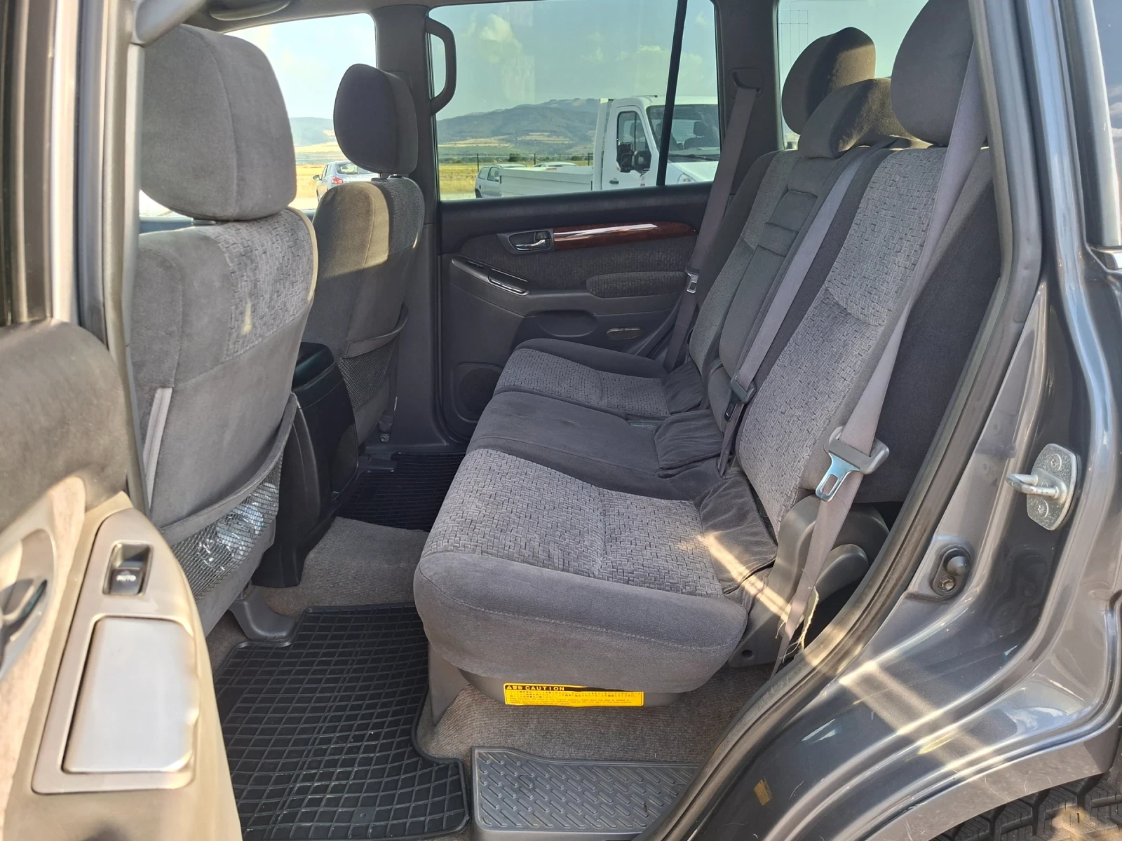Toyota Land cruiser 3, 0 d4d, снимка 11 - Автомобили и джипове - 55824780