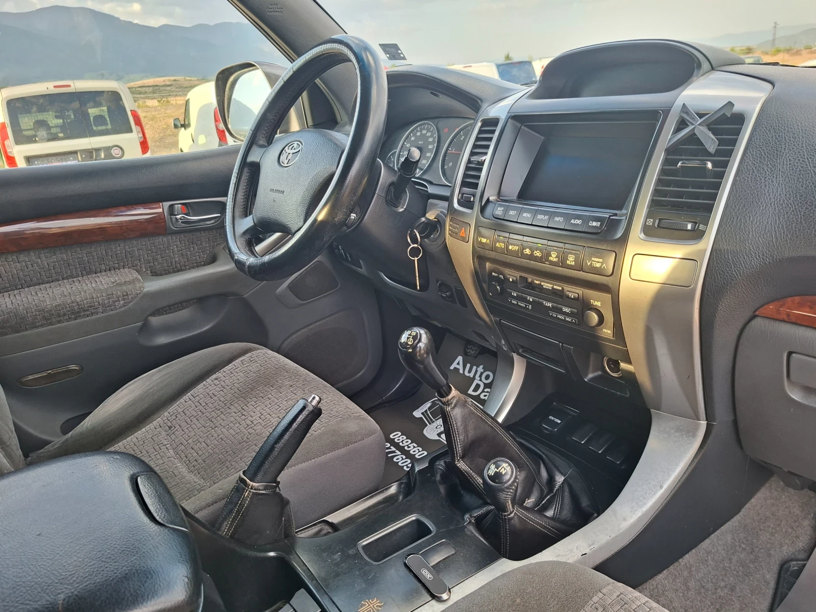 Toyota Land cruiser 3, 0 d4d, снимка 15 - Автомобили и джипове - 55824780