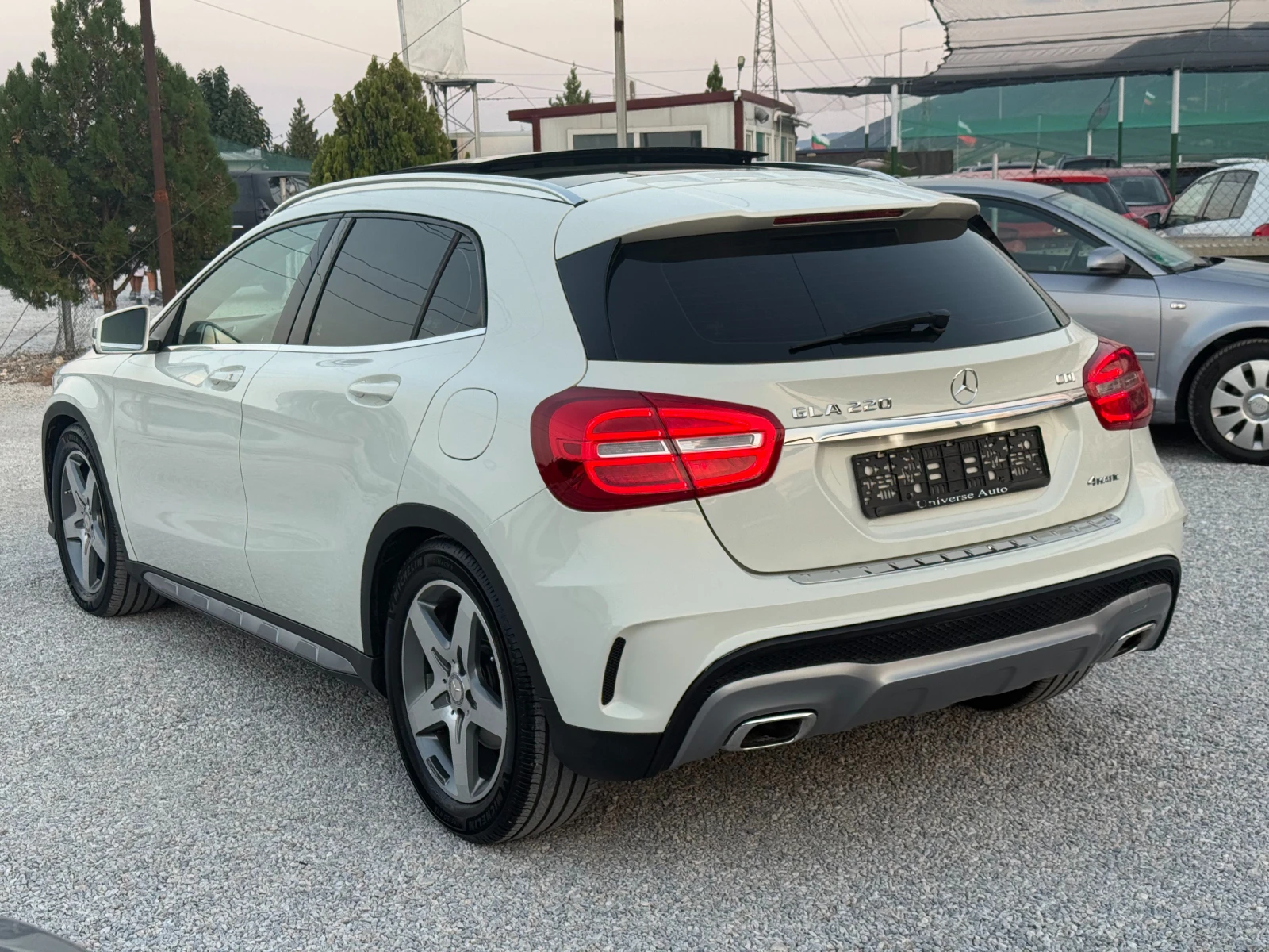 Mercedes-Benz GLA 220 CDI 4MATIK ОТЛИЧНО СЪСТОЯНИЕ, снимка 6 - Автомобили и джипове - 56119977