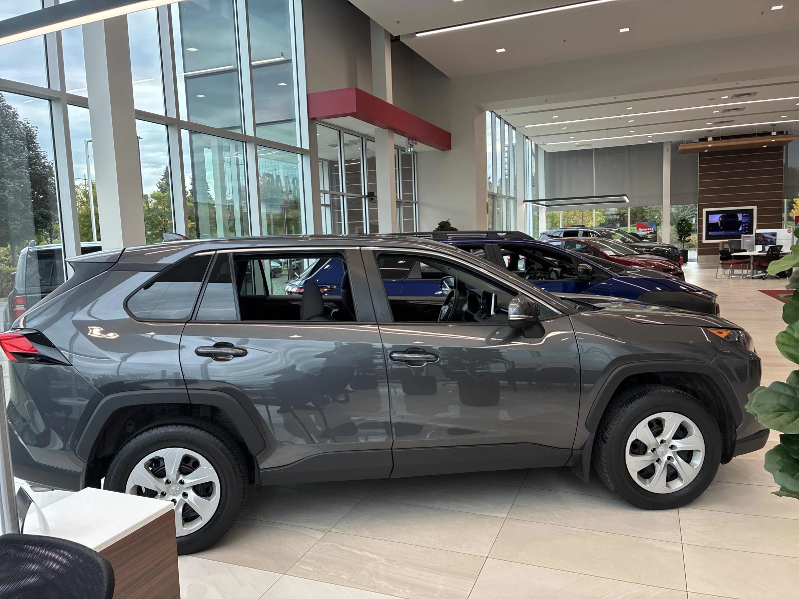Toyota Rav4 LE, ���������� | Mobile.bg � ����������� 3