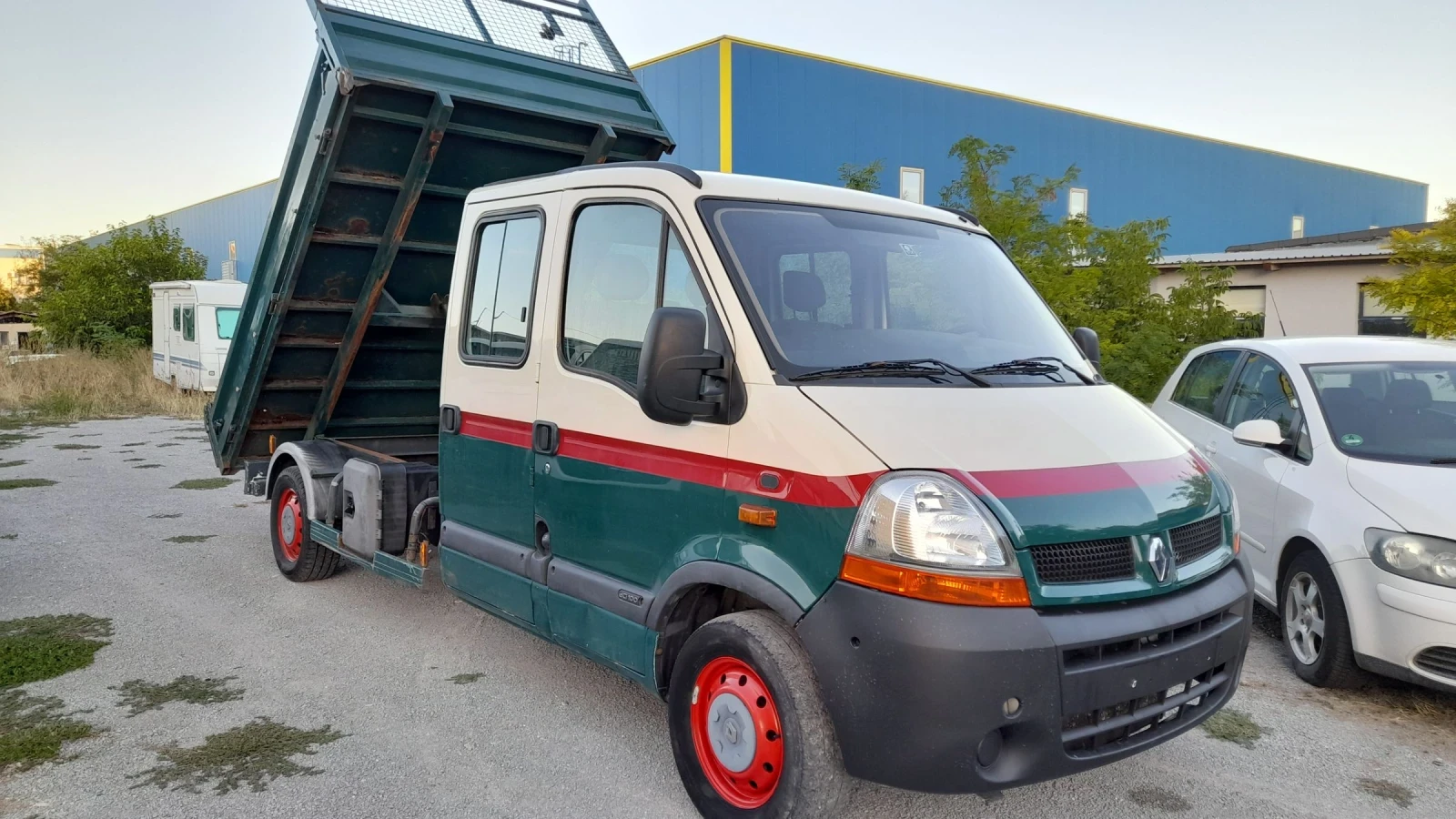 Renault Master Самосвал 3.5т В кат 6ск - изображение 3