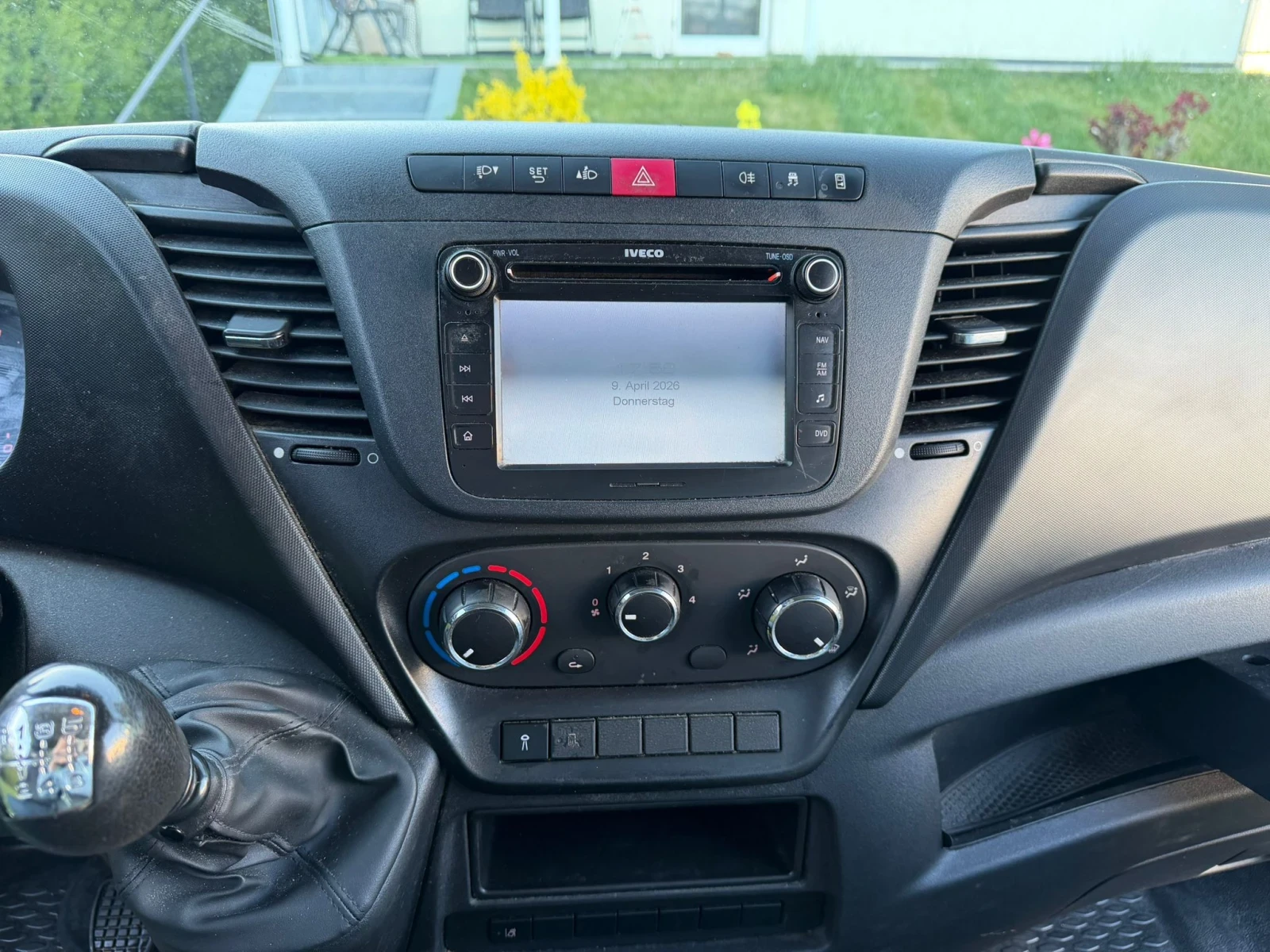 Iveco Daily 35c15* ХЛАДИЛЕН* 4.20м.* , снимка 14 - Бусове и автобуси - 54159063