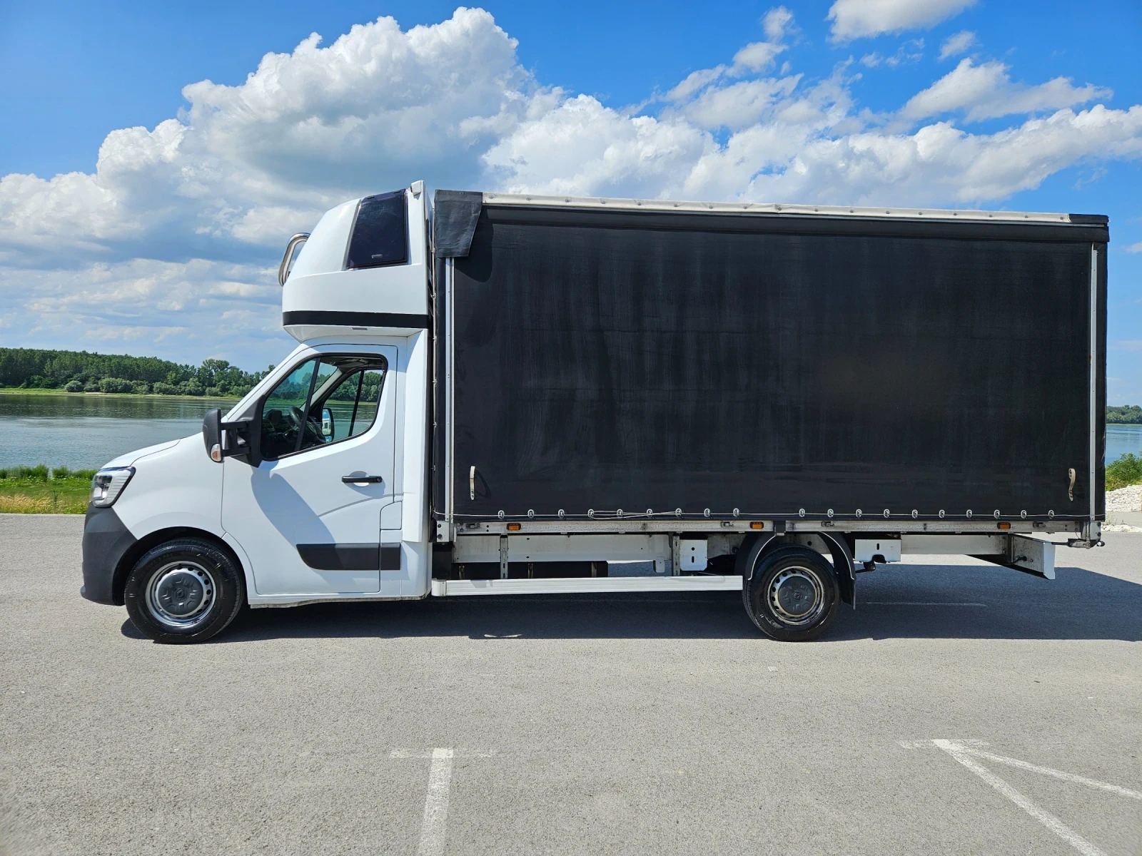 Renault Master 2.3 куб 170 коня 10 палета, снимка 2 - Бусове и автобуси - 55449366