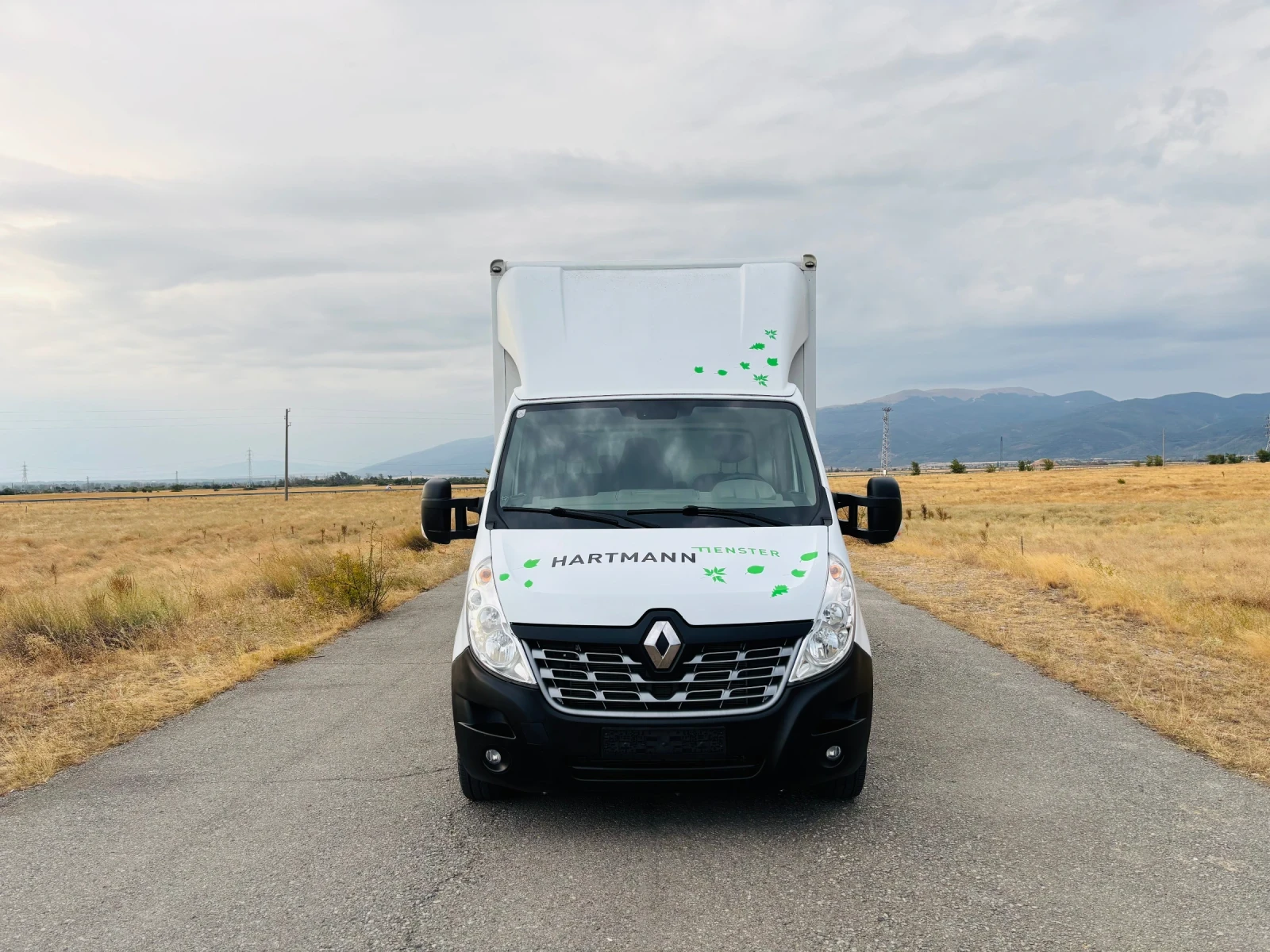 Renault Master 140000km!!!, снимка 2 - Бусове и автобуси - 56574130