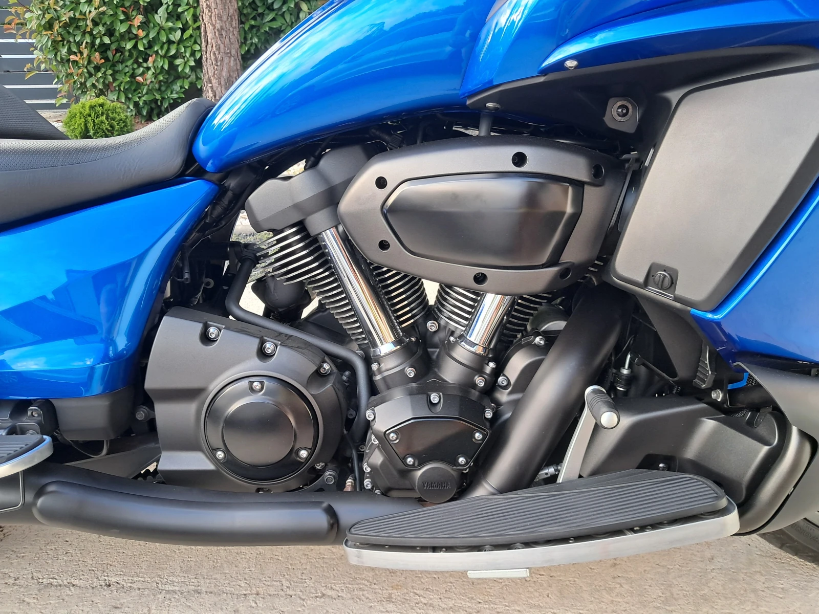 Yamaha XV 1900-ELUDER GT EDITION-11000 км.КАТО НОВ, снимка 6 - Мотоциклети и мототехника - 55855921