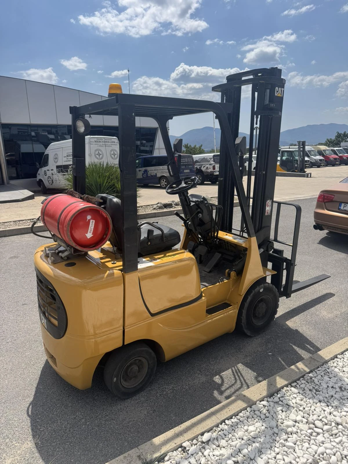 ������� Cat ������� | Mobile.bg � ����������� 7