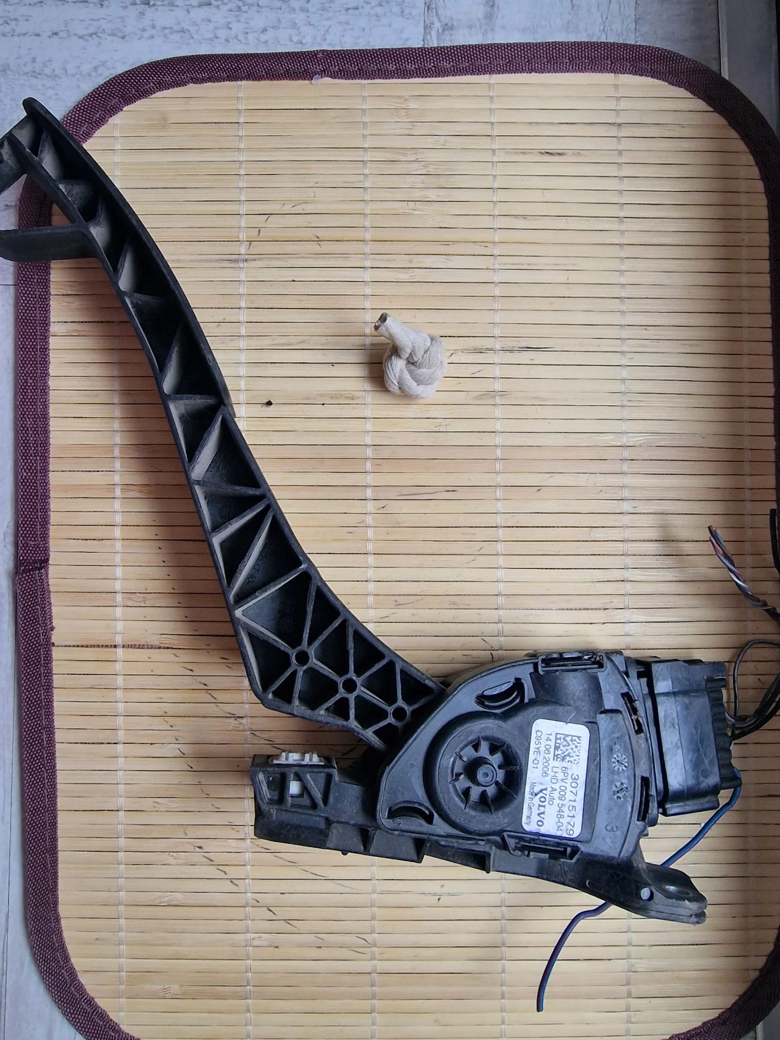 6�PV OO9 548-04����� ��� VOLVOXC 90 2.4 63PV00954804(30715170) | Mobile.bg � ����������� 1