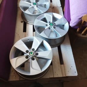 ������ �� Skoda Roomster | Mobile.bg � ����� ������ 7