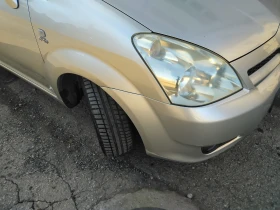 Toyota Corolla verso, снимка 5