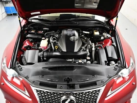 Lexus IS F-Sport* BLIND SPOT* ПОДГРЕВ ВОЛАН* ЛЮК* КРАЙНА ЦЕ, снимка 6