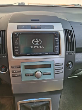 Toyota Corolla verso 1.8 vvt-i, снимка 6