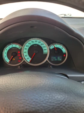 Toyota Corolla verso 1.8 vvt-i, снимка 5