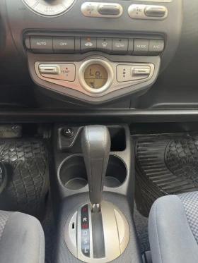 Honda Jazz 1, 4 автоматик - 7500 лв. - 41995328 11