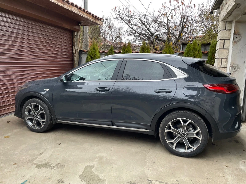 Kia XCeed 1.6 , снимка 2 - Автомобили и джипове - 43316853