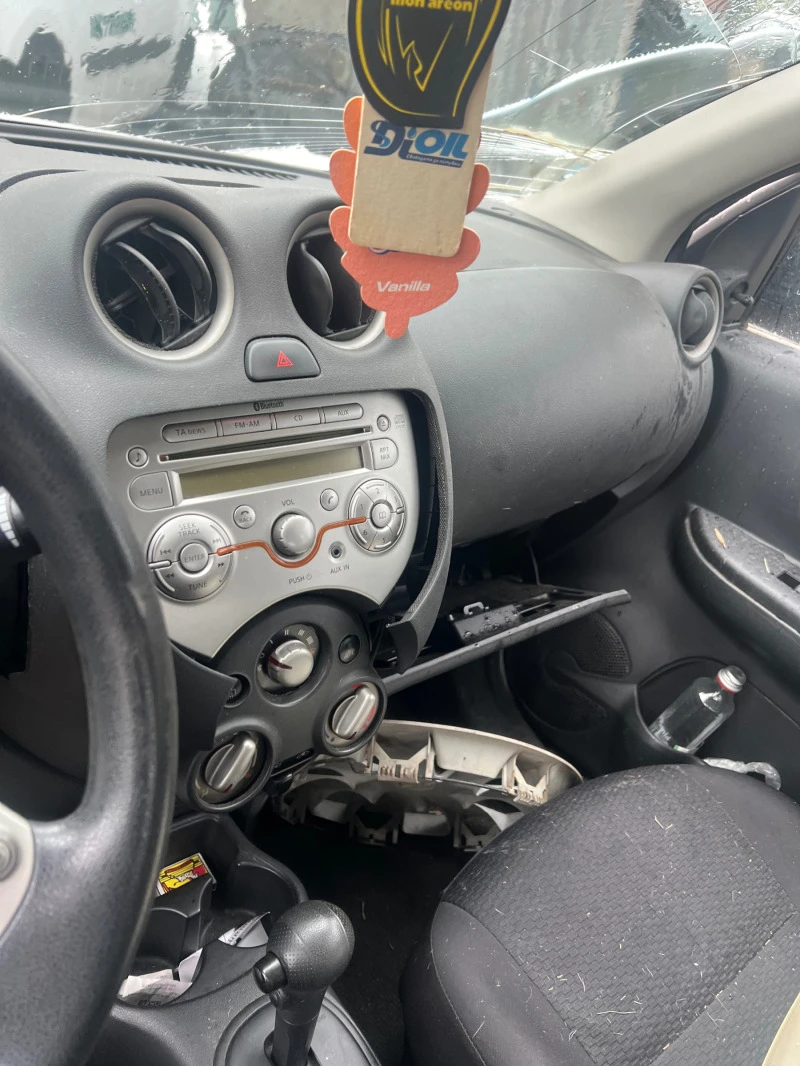 Nissan Micra 1.2i, снимка 13 - Автомобили и джипове - 45767275