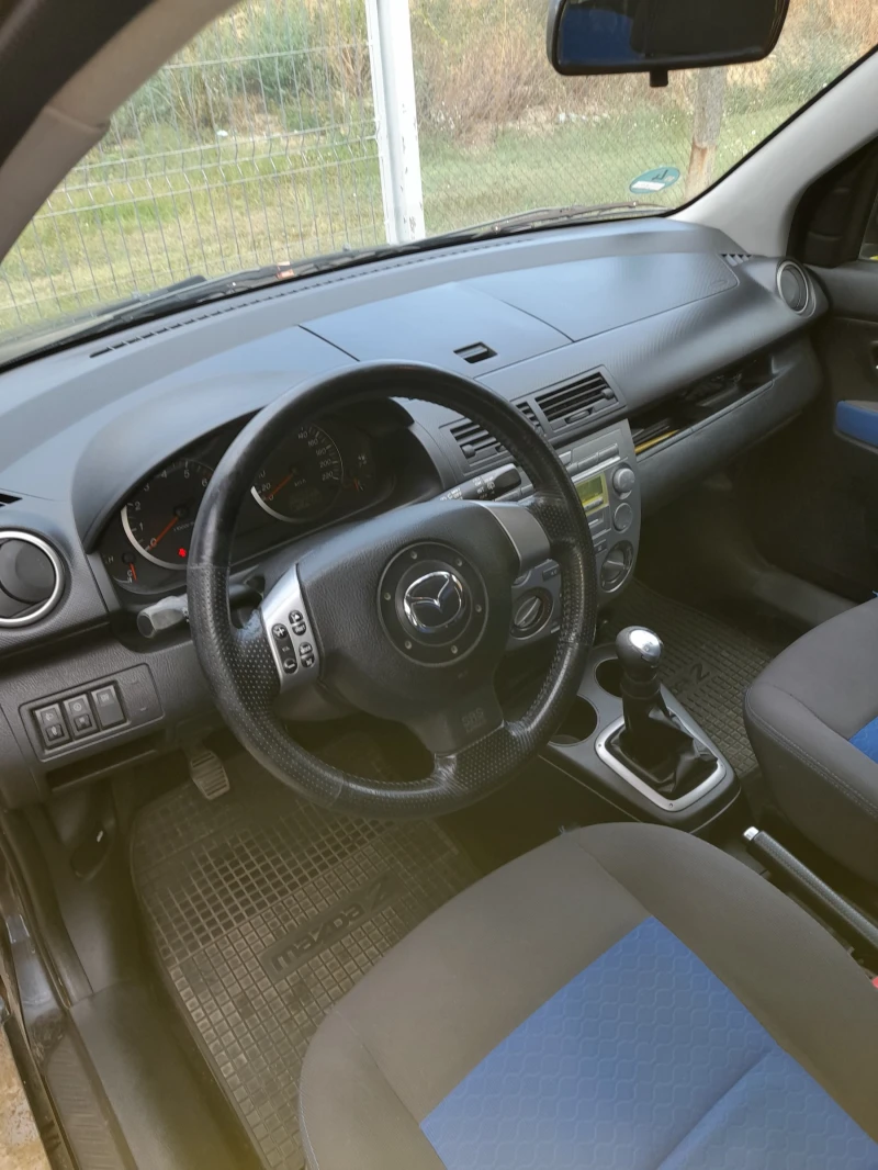 Mazda 2, снимка 6 - Автомобили и джипове - 47084165