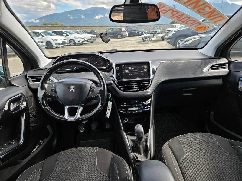 Peugeot 208 1.6дизел, снимка 11 - Автомобили и джипове - 47658606