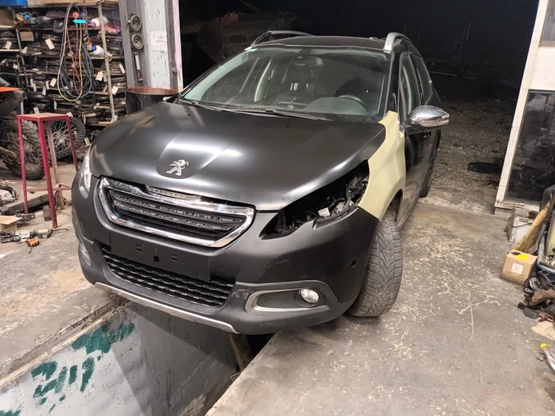 Peugeot 2008 1.6ehdi, снимка 10 - Автомобили и джипове - 47444779