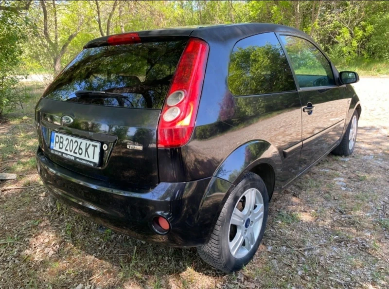 Ford Fiesta 1.4 TDCI, снимка 6 - Автомобили и джипове - 48827257