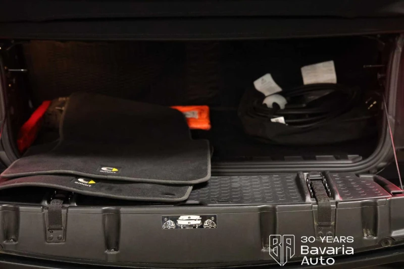 Smart Fortwo cabrio EQ Brabus Full LED, снимка 9 - Автомобили и джипове - 51255539