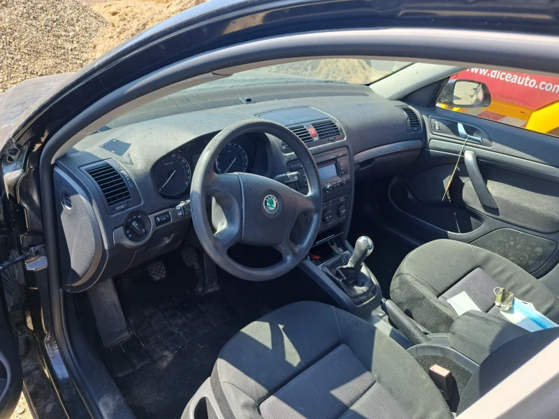 Skoda Octavia 2.0 fsi, снимка 6 - Автомобили и джипове - 52884748