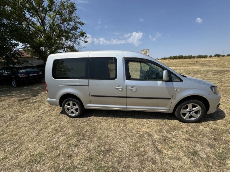 VW Caddy, снимка 5 - Автомобили и джипове - 52679694