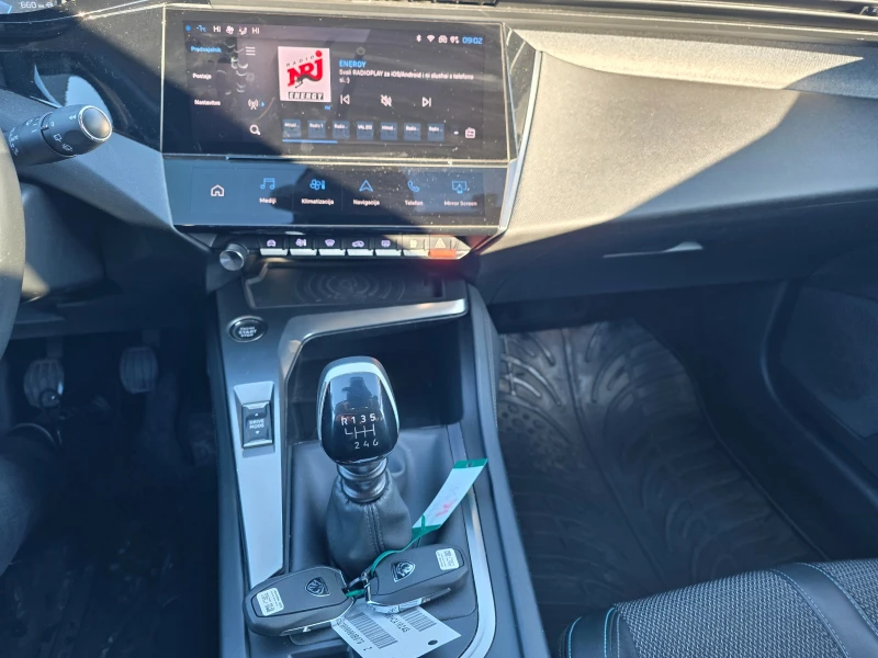 Peugeot 308 1.5D ALLURE , снимка 13 - Автомобили и джипове - 52828393