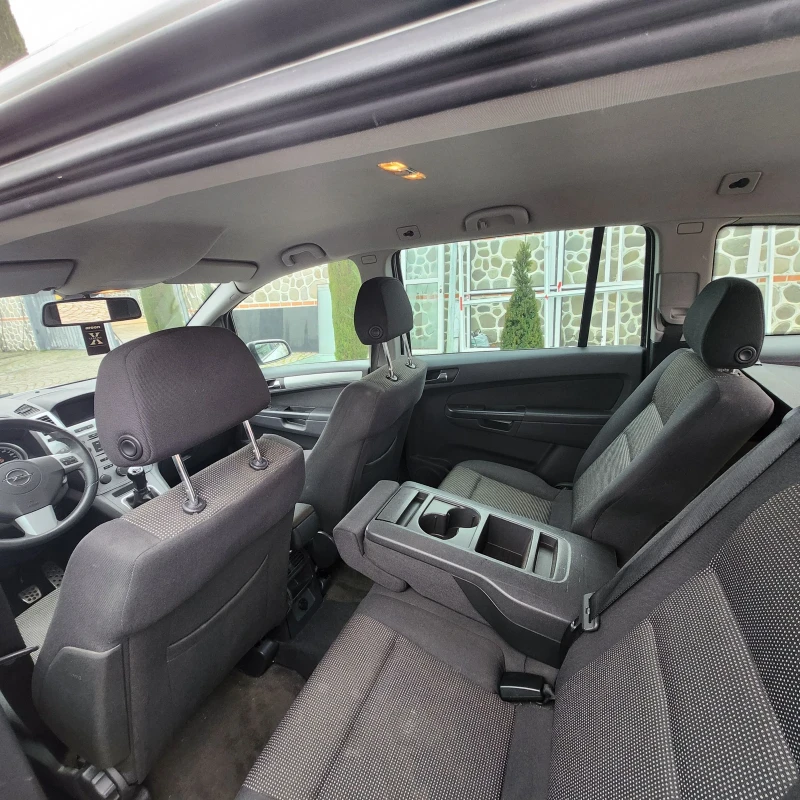 Opel Zafira 1.9 CDTI, снимка 6 - Автомобили и джипове - 53122029