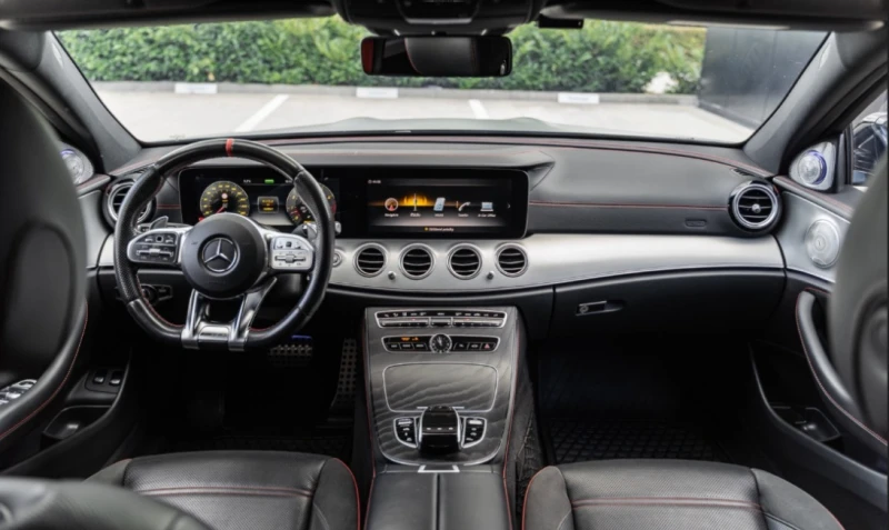 Mercedes-Benz E 53 AMG 4Matic+ , снимка 7 - Автомобили и джипове - 53583103