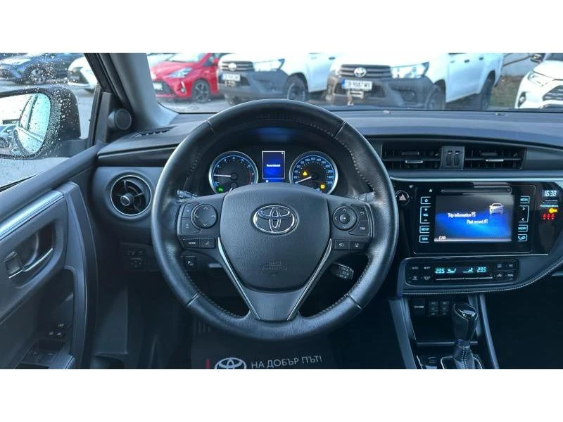 Toyota Corolla  SDN 1.6P CVT EXECUTIVE PLUS - изображение 9