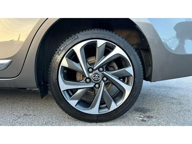 Toyota Corolla  SDN 1.6P CVT EXECUTIVE PLUS, снимка 16 - Автомобили и джипове - 52925539