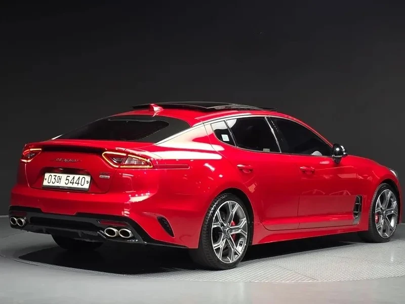 Kia Stinger ������� 3.3�  AWD GT | Mobile.bg � ����������� 3