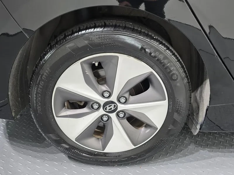 Hyundai Ioniq ELECTRIC Q, снимка 5 - Автомобили и джипове - 56656947