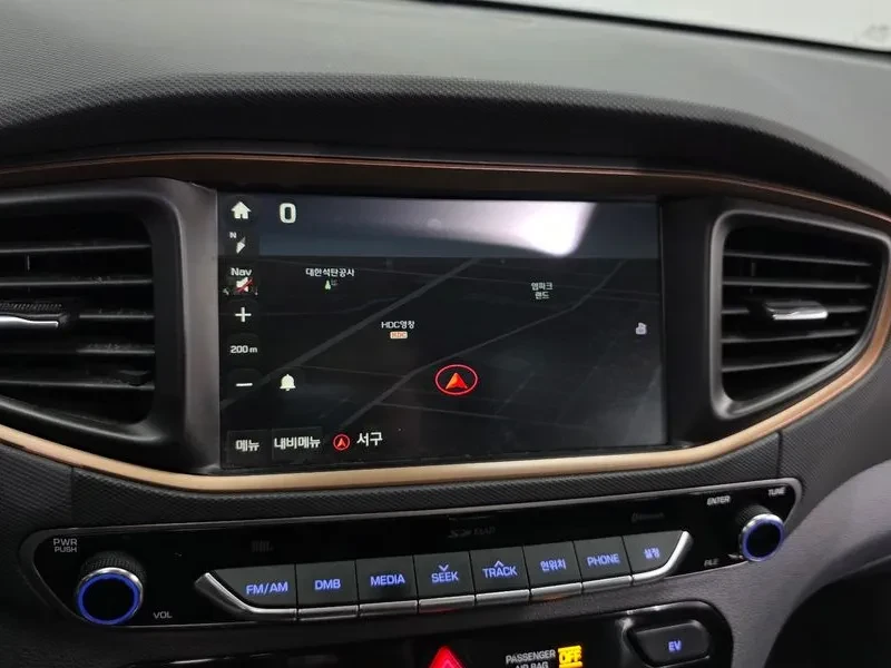 Hyundai Ioniq ELECTRIC Q, снимка 14 - Автомобили и джипове - 56656947