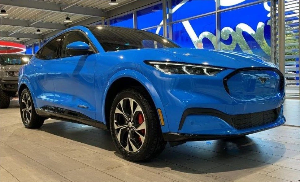 Ford Mustang Mach-E AWD Extended Range, снимка 1