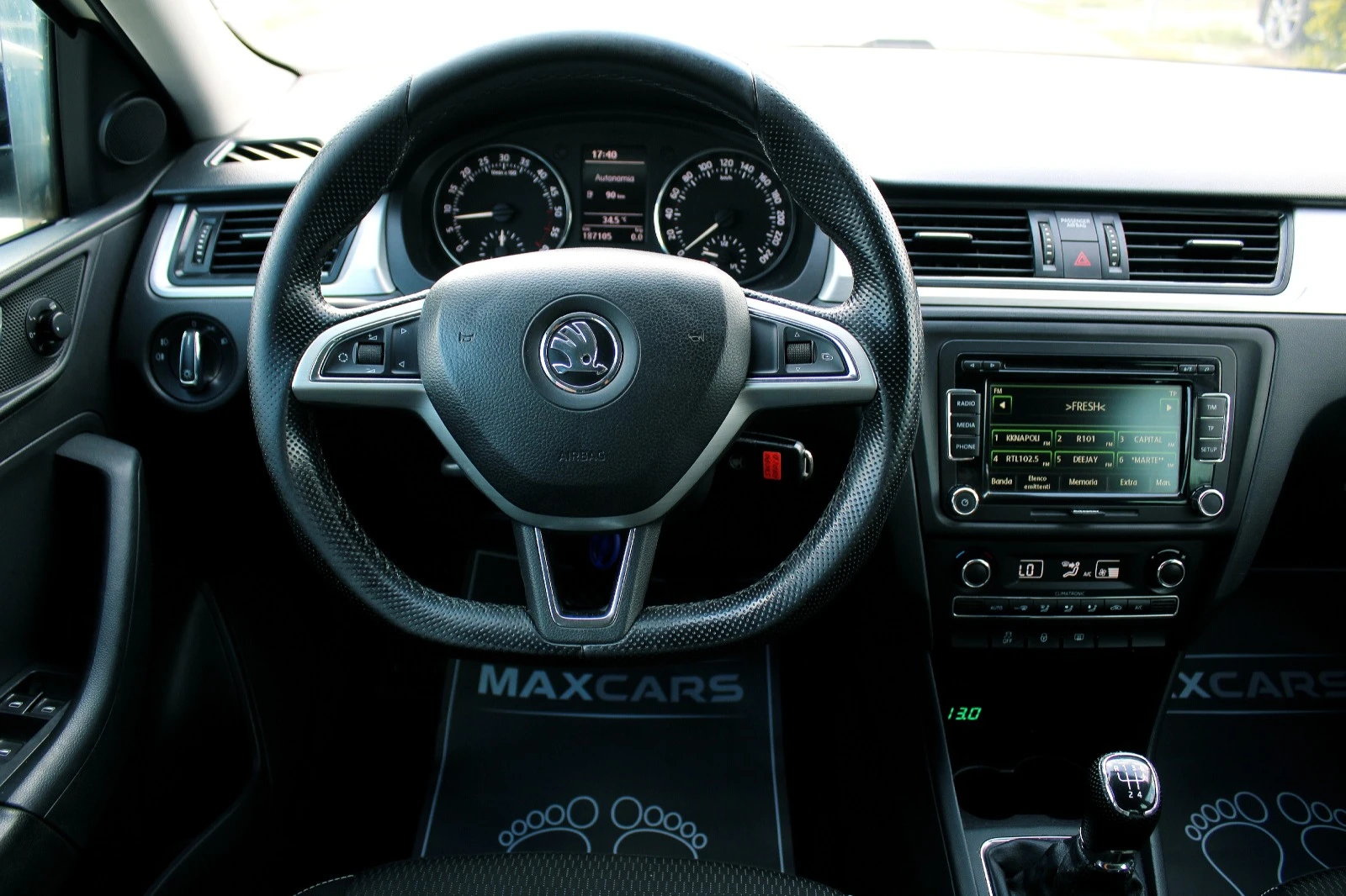 Skoda Rapid MONTE CARLO 1.6TDi СОБСТВЕН ЛИЗИНГ | Mobile.bg — изображение 16