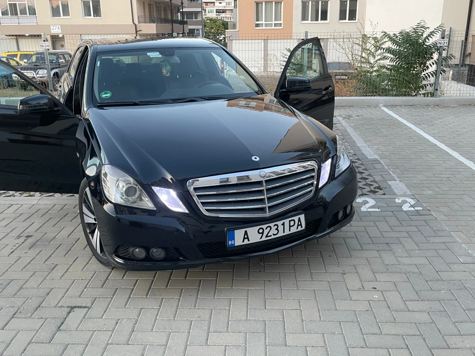 Mercedes-Benz E 200  - изображение 9