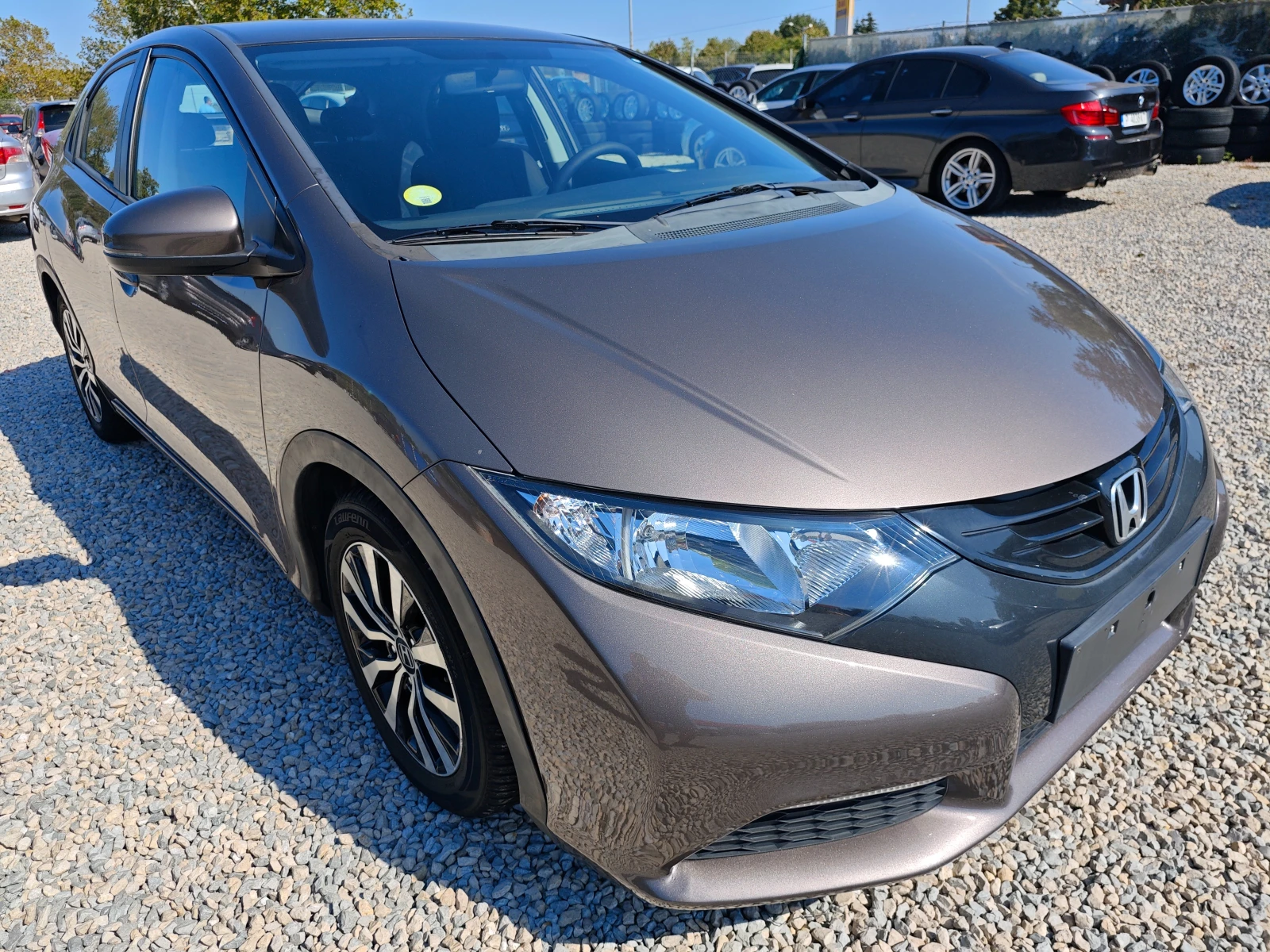 Honda Civic ПРОДАДЕНА 09.НОЕМВРИ.2024г - изображение 7