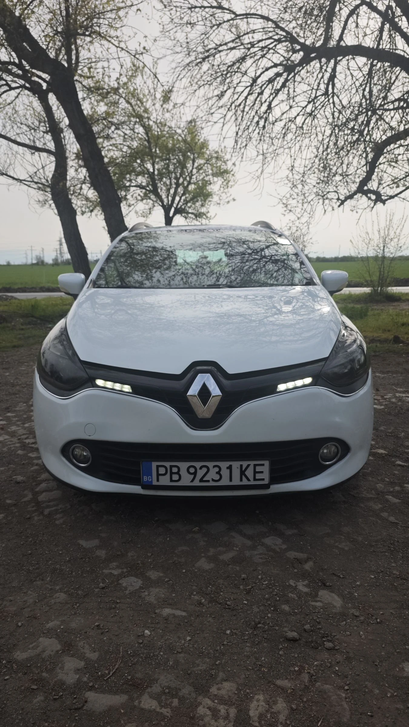 Renault Clio 1.5 DCI, снимка 2 - Автомобили и джипове - 53346325