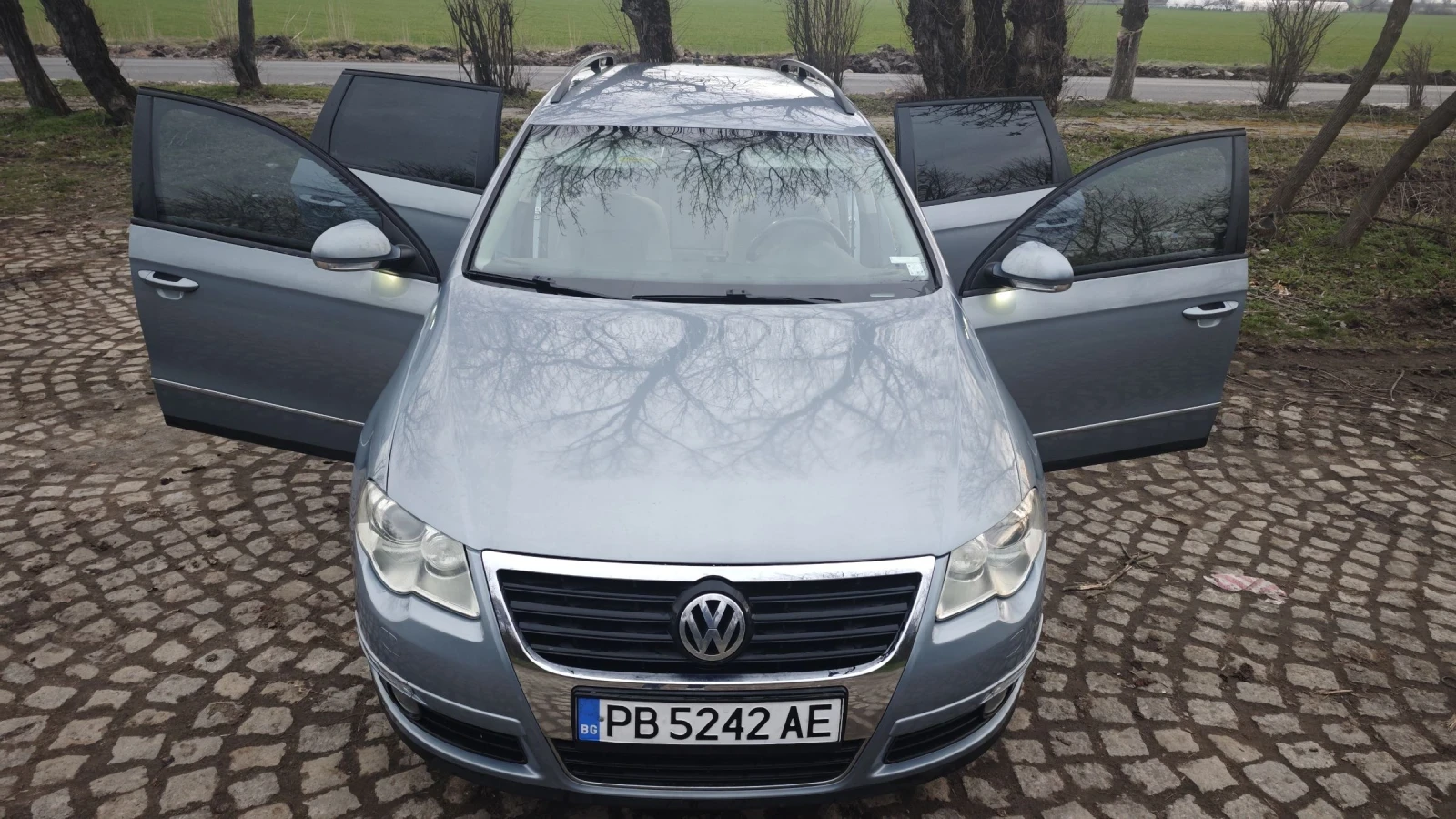 VW Passat 2.0 COMMON RAIL, снимка 9 - Автомобили и джипове - 53346325