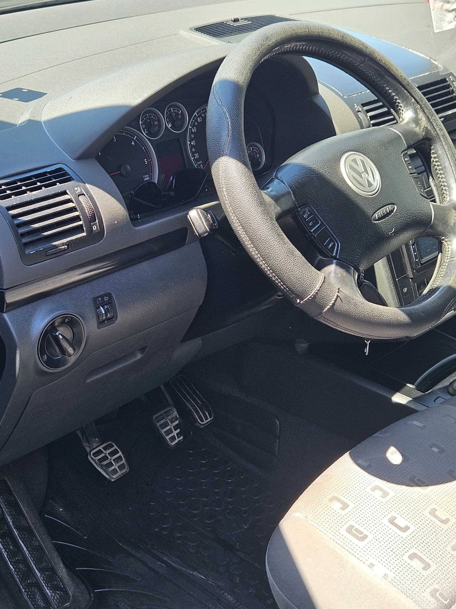 VW Sharan  - изображение 6