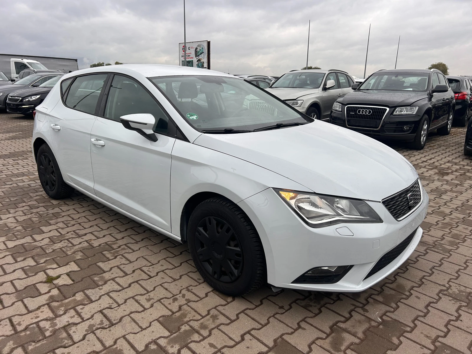 Seat Leon 1.6TDI NAVI EURO 5 - изображение 4