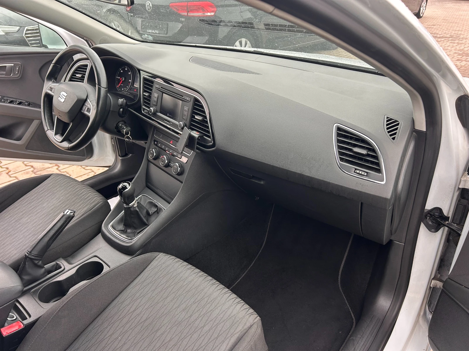 Seat Leon 1.6TDI NAVI EURO 5 | Mobile.bg   11