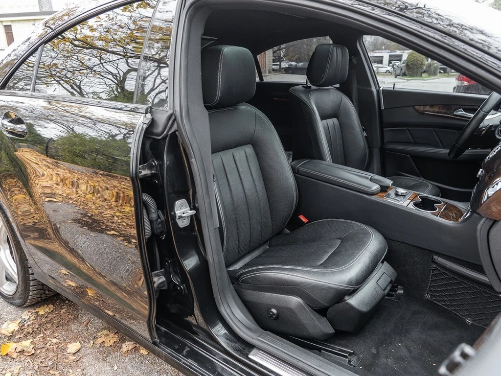 Mercedes-Benz CLS 550 4MATIC * * CARFAX * *   * *  | Mobile.bg   17